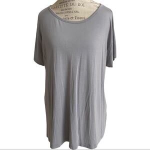 Light Grey Scoop Neck Crisscross Back Short Sleeve Shirt Women's Size XL